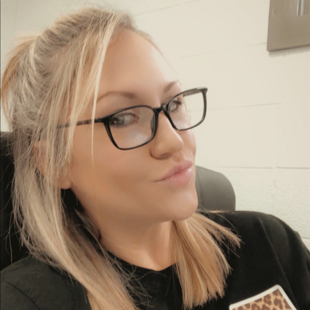 Meet your Posher, Bethany